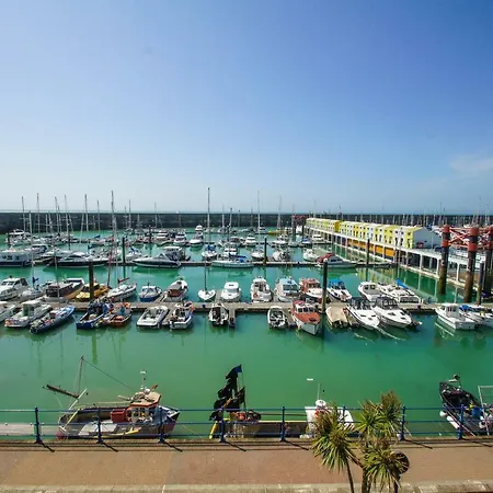 Britannia Harbour View - Parking - By Brighton Holiday Lets Exterior photo