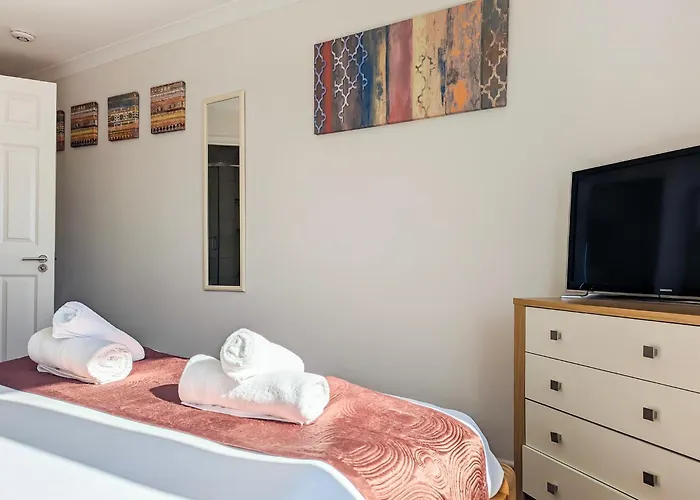 Britannia Harbour View - Parking - By Brighton Holiday Lets