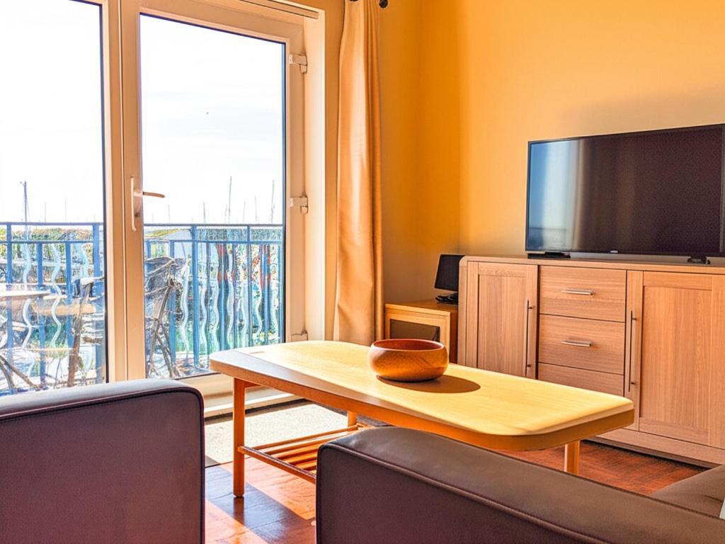 Apartment Britannia Harbour View - Parking - By Lets